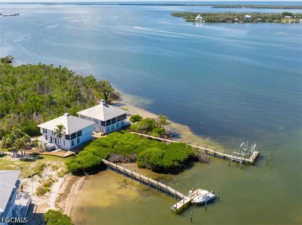 303 Useppa #Unit A, Sanibel Island, FL 33924 - #1