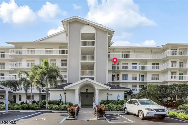 340 Horse Creek Drive #305, Naples, FL 34110