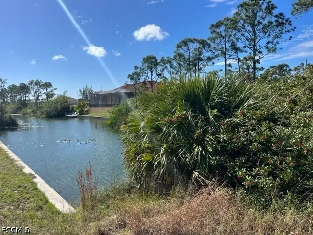 1720 Jacaranda Parkway W, Cape Coral, FL 33993 - #3