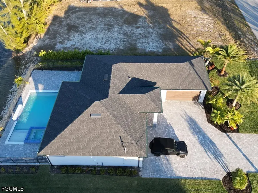 615 SW 22nd Terrace, Cape Coral, FL 33991 - #2