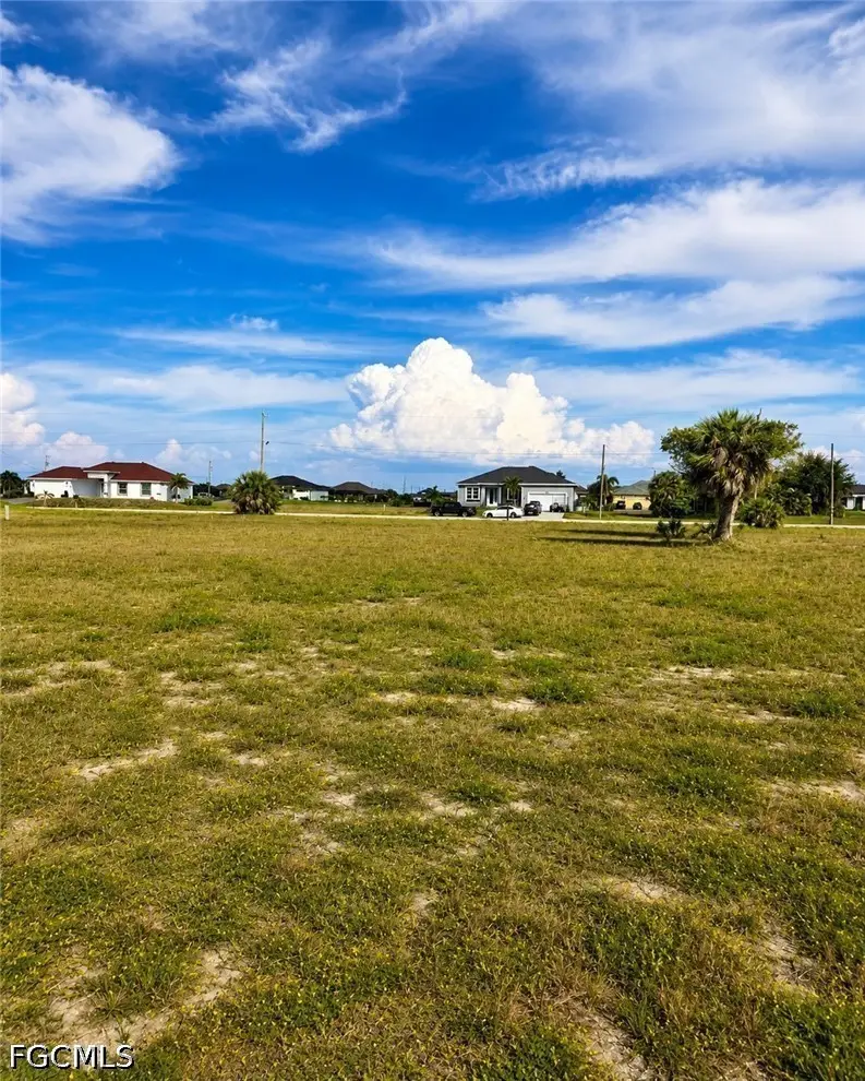 3827 NW 44th Avenue, Cape Coral, FL 33993 - #2