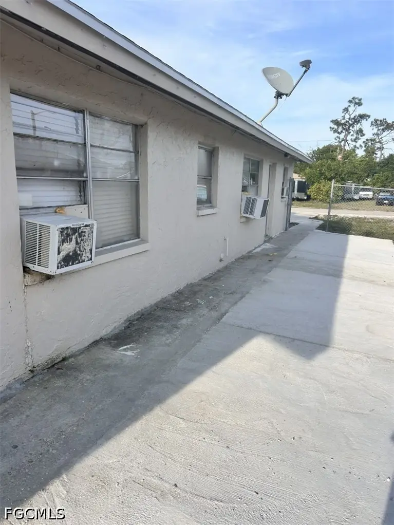 5620/5622 Eighth Avenue, Fort Myers, FL 33907 - #1