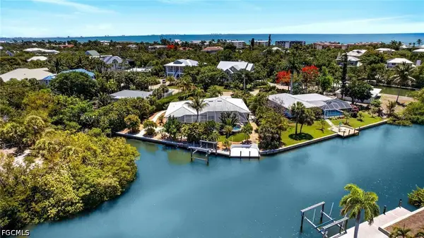 738 Anchor Drive, Sanibel, FL 33957