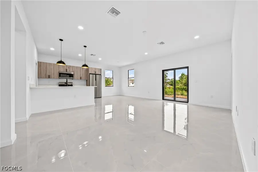 3105 42nd Street W, Lehigh Acres, FL 33971 - #3