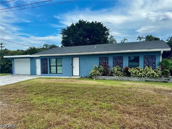 1763 Inlet Drive, North Fort Myers, FL 33903