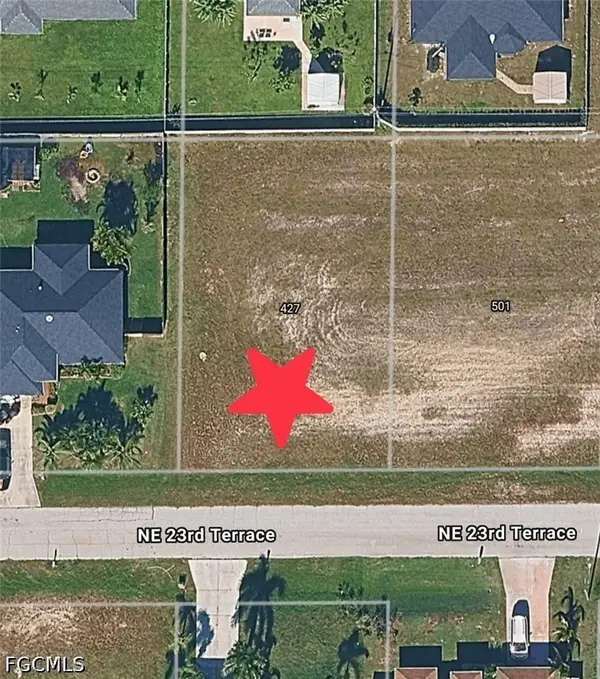 427 NE 23rd Terrace, Cape Coral, FL 33909