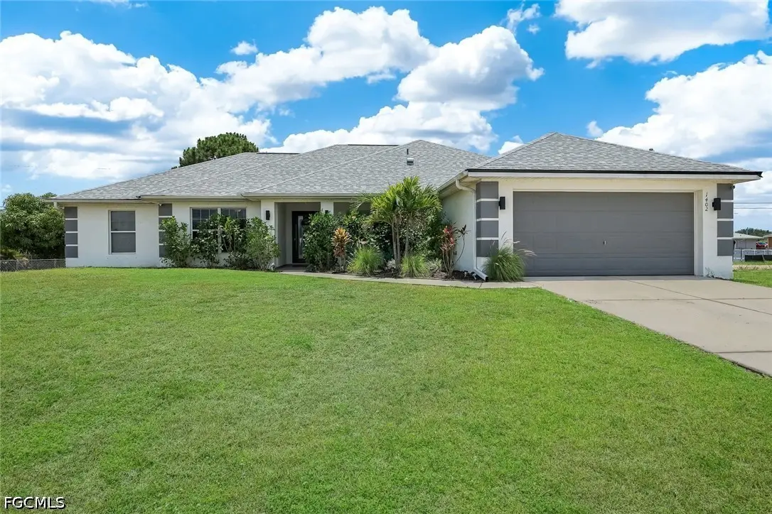 1402 NE 19th Terrace, Cape Coral, FL 33909 - #1