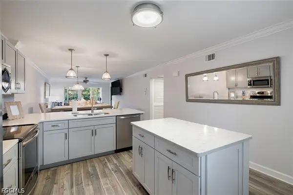 3021 Sandpiper Bay Circle #E106, Naples, FL 34112