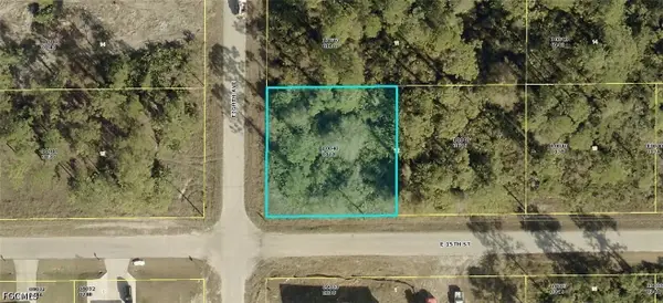 801 E 15th Street, Lehigh Acres, FL 33972