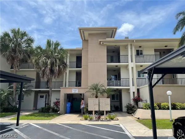 2079 Barkeley Lane #19, Fort Myers, FL 33907