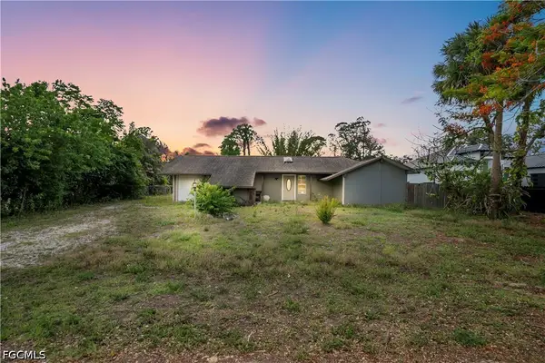 213 Lincoln Avenue, Lehigh Acres, FL 33936