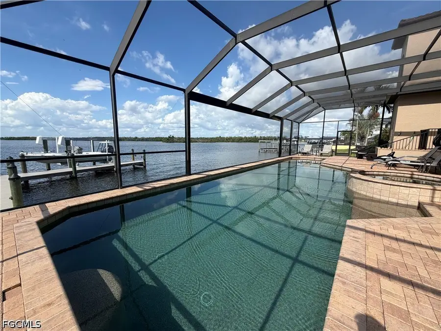 12130 Shoreview Drive, Matlacha, FL 33993 - #2