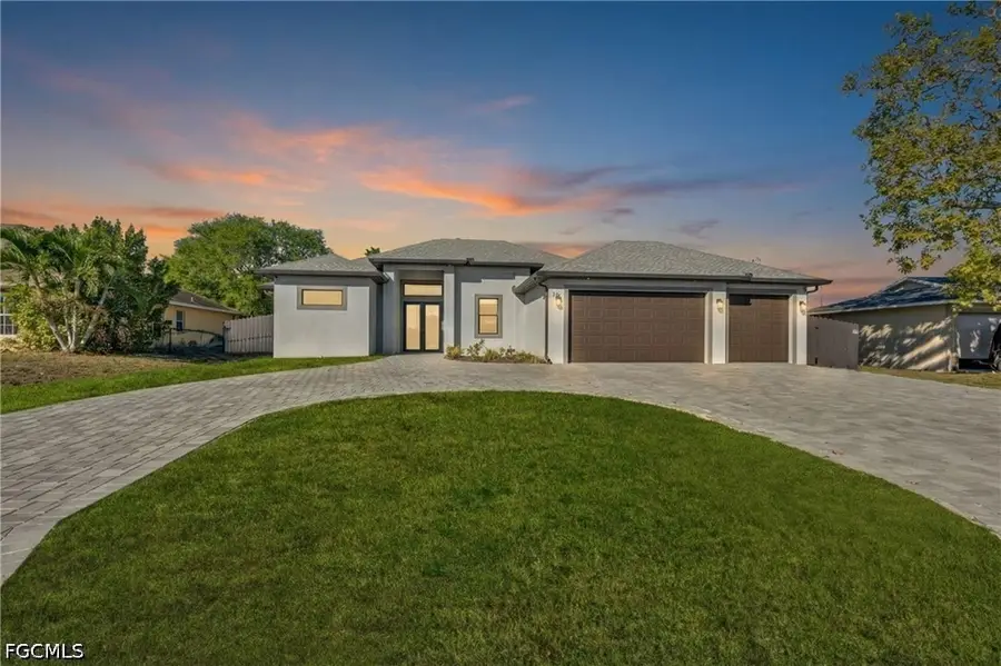 118 NW 2nd Avenue, Cape Coral, FL 33993 - #2
