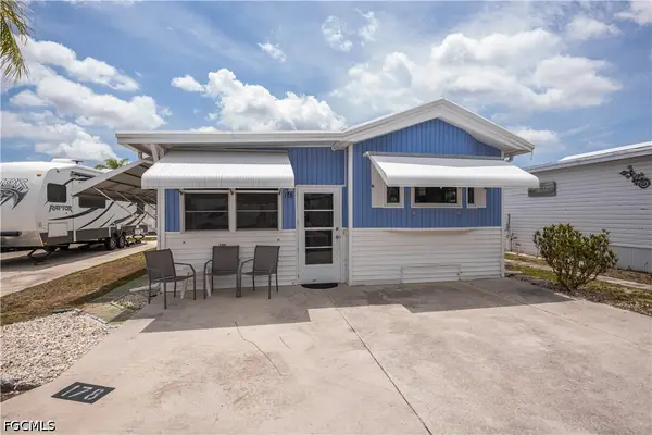 178 Caravan Circle, North Fort Myers, FL 33903