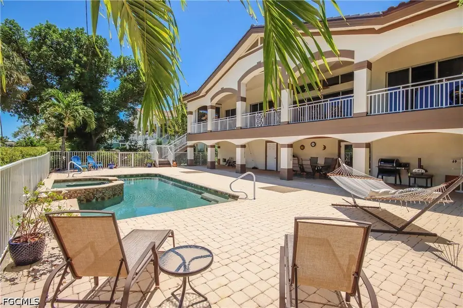 1066 Bailey Road, Sanibel, FL 33957 - #2