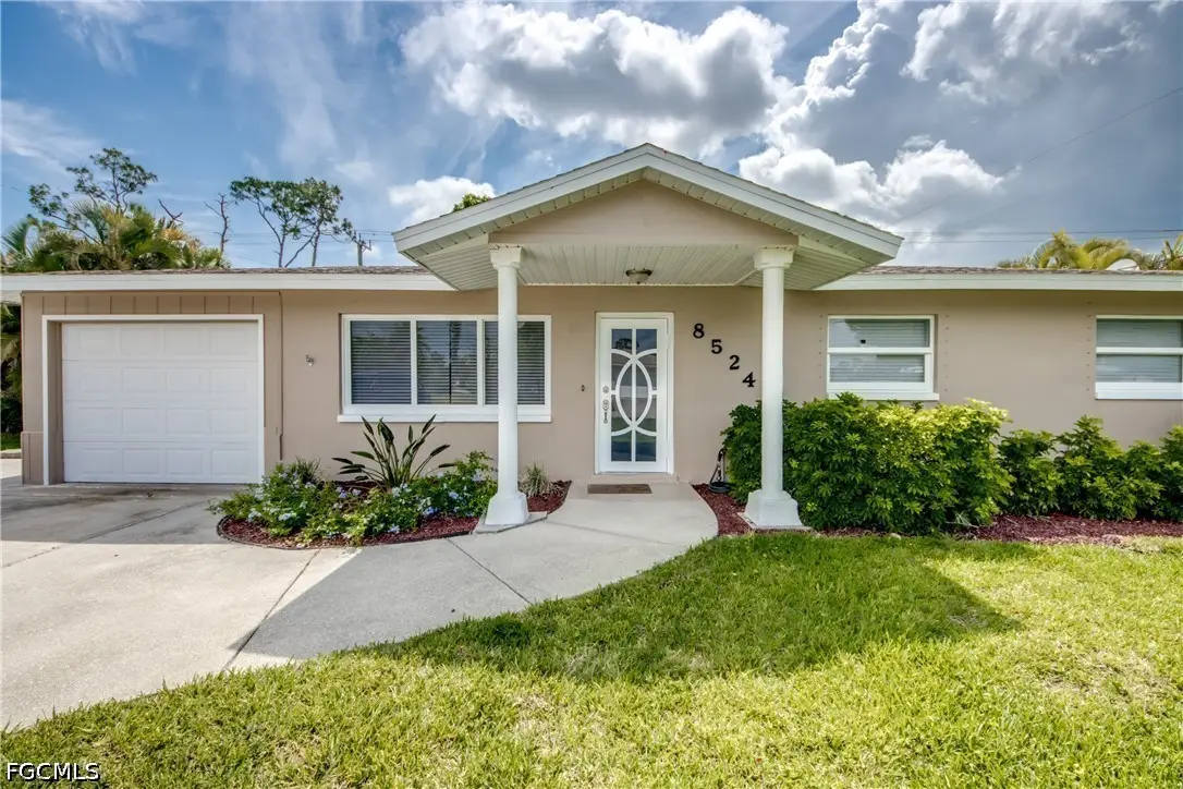 8524 Dartmouth Street, Fort Myers, FL 33907 - #1