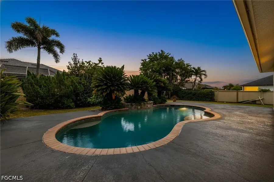 4011 SW 16th Place, Cape Coral, FL 33914 - #3