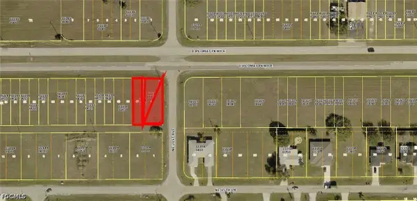 2098 Diplomat Parkway E, Cape Coral, FL 33909