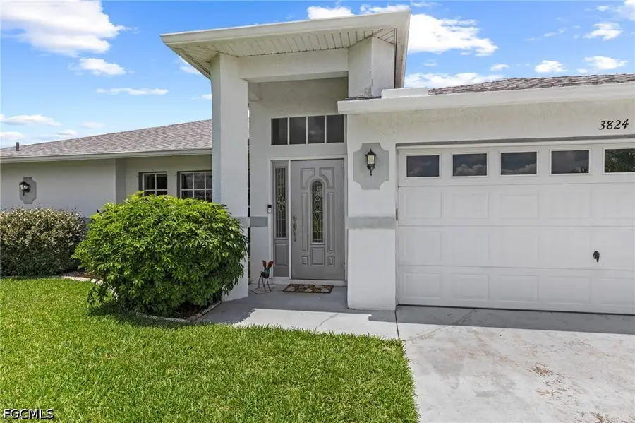 3824 SW 10th Place, Cape Coral, FL 33914 - #2