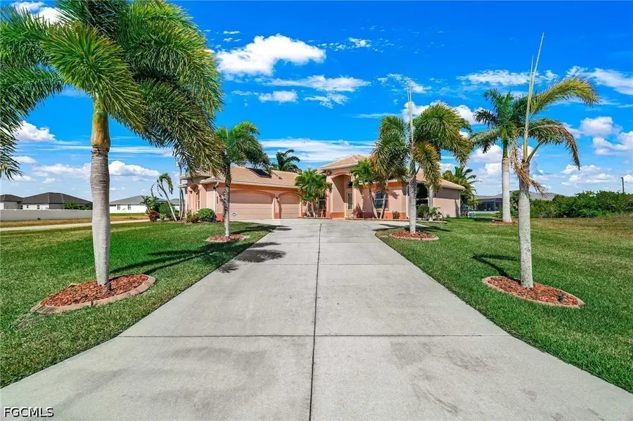 3237 Yucatan Parkway, Cape Coral, FL 33993 - #2