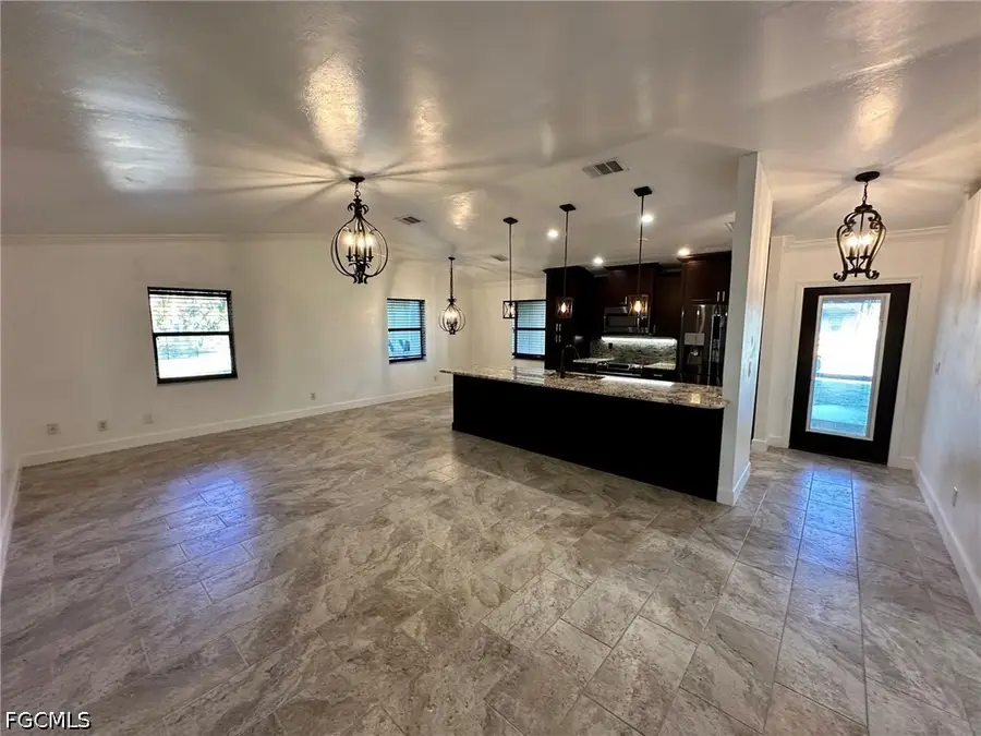 4266 Island Circle #B, Fort Myers, FL 33919 - #3