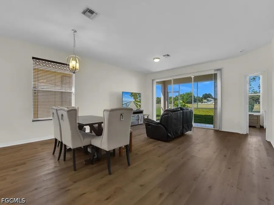 11204 Lakeland Circle, Fort Myers, FL 33913 - #2