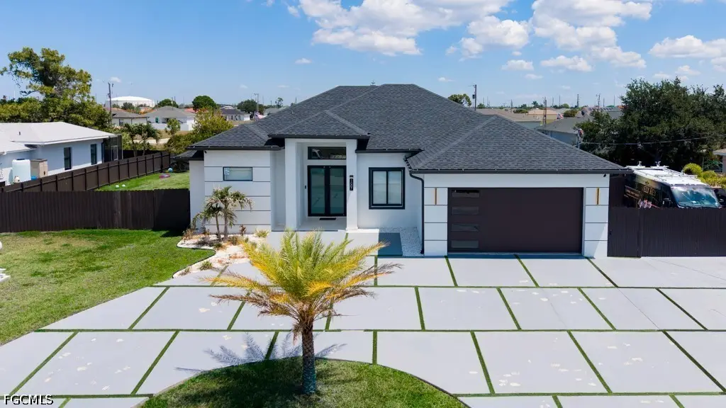 1007 NW 19th Street, Cape Coral, FL 33993 - #1