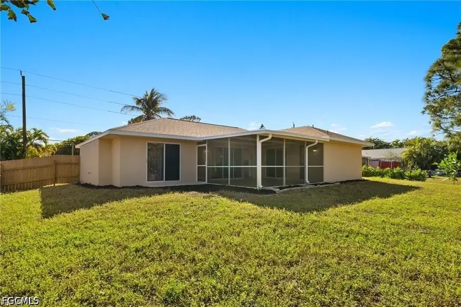 8093 Caloosa Road, Fort Myers, FL 33967 - #3