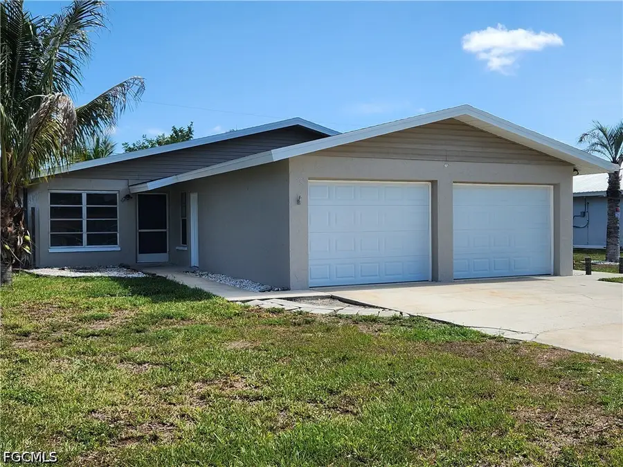 11370 & 11368 Summerwinds Court #70, Fort Myers, FL 33908 - #2