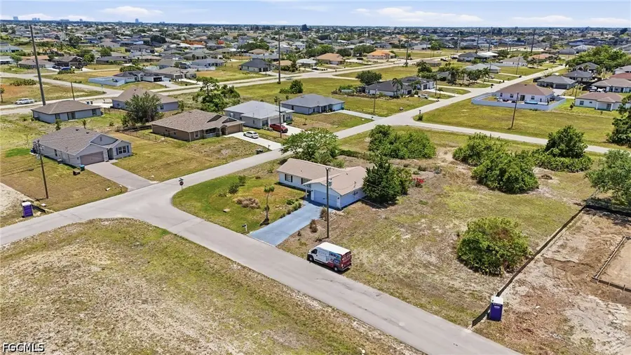 18 NW 26th Terrace, Cape Coral, FL 33993 - #3