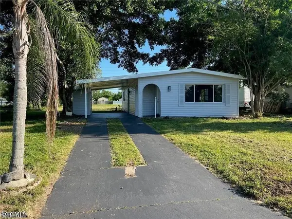 1109 Gifford Avenue N, Lehigh Acres, FL 33936
