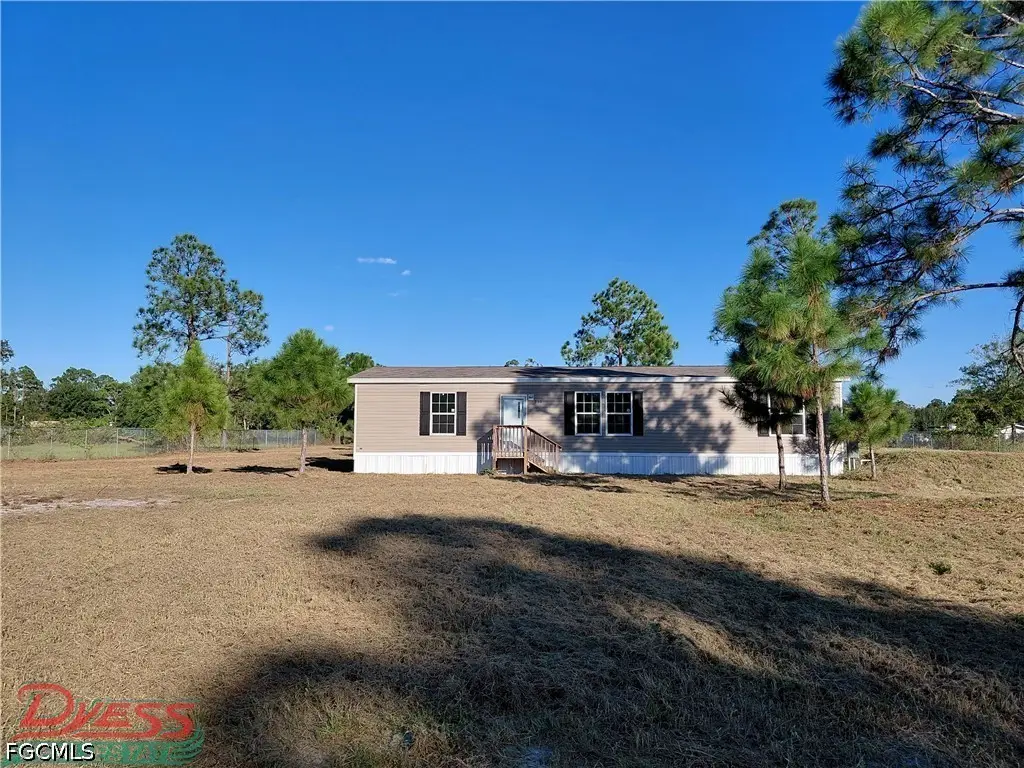 235 N Kennel Street, Clewiston, FL 33440 - #1