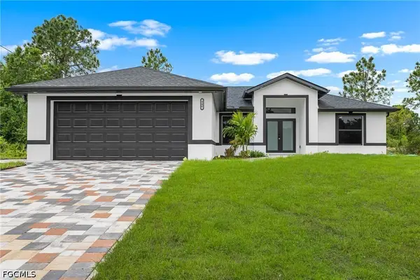 546 Genoa Avenue S, Lehigh Acres, FL 33974