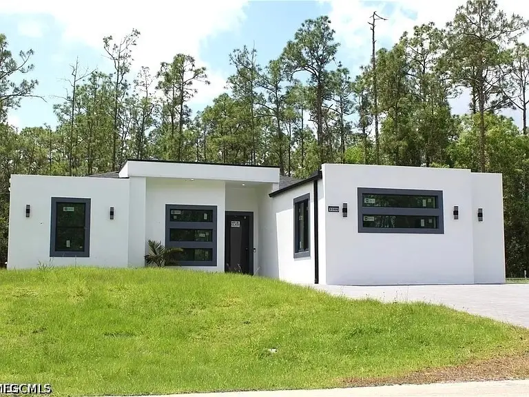 2504 E 2nd Street, Lehigh Acres, FL 33936 - #3