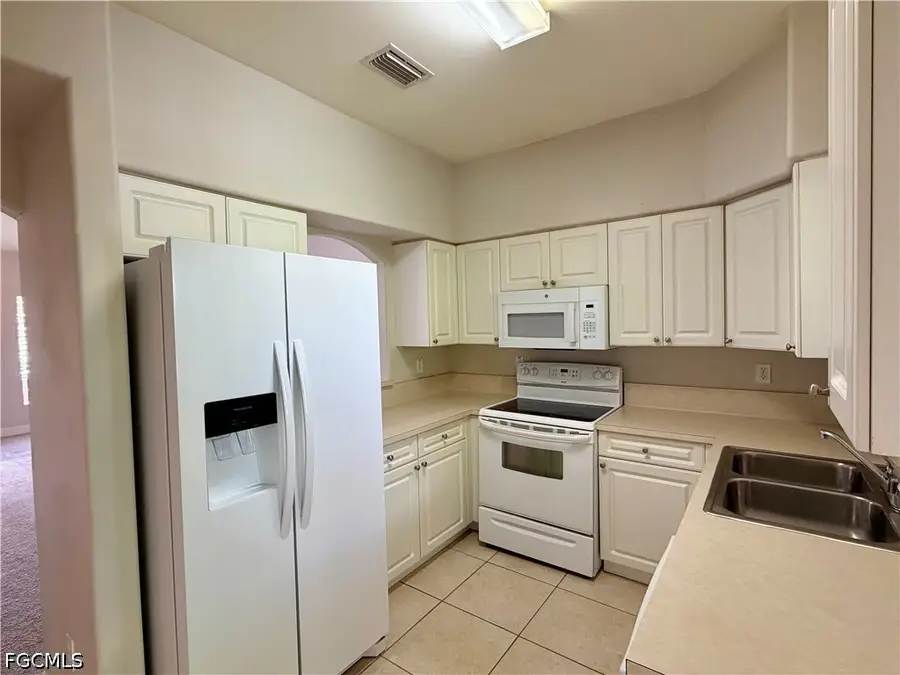 4110 Castilla Circle #202, Fort Myers, FL 33916 - #2