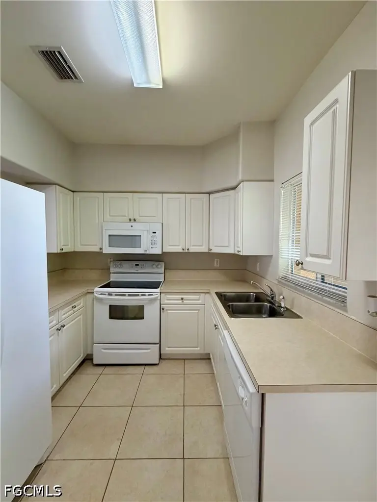 4110 Castilla Circle #202, Fort Myers, FL 33916 - #3