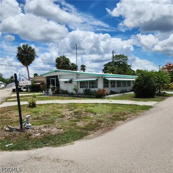 136 Amber Avenue, North Fort Myers, FL 33917