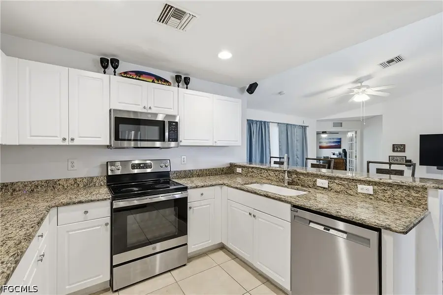 4301 NE 9th Place, Cape Coral, FL 33909 - #3
