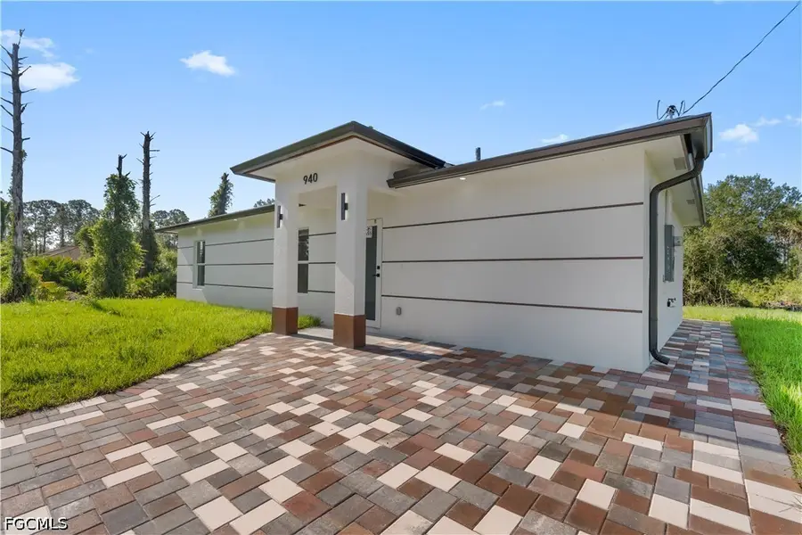 940 Berg Street E, Lehigh Acres, FL 33974 - #2