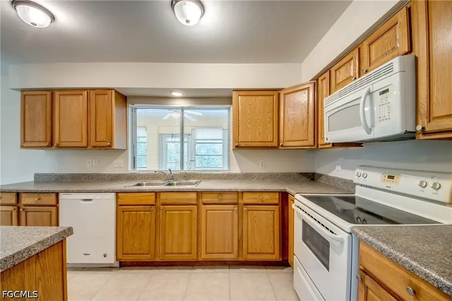 1315 SE 33rd Terrace, Cape Coral, FL 33904 - #2