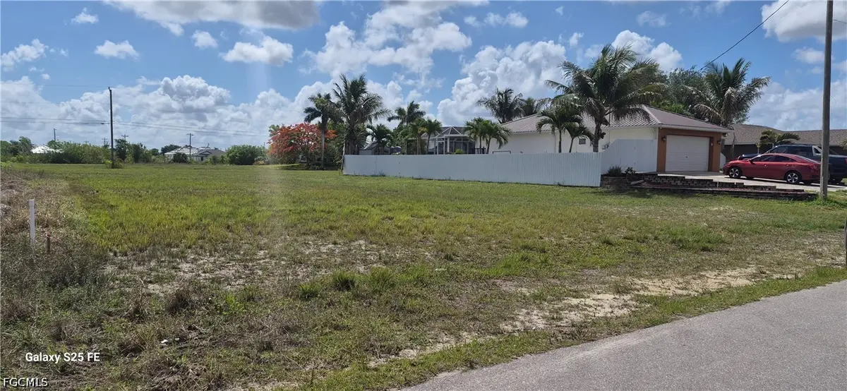 1435 NE Juanita Place, Cape Coral, FL 33909 - #1