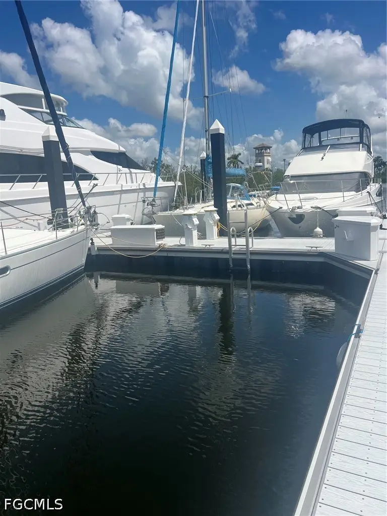 38' Boat Slip I-10 Gulf Harbour Marina, Fort Myers, FL 33908 - #2