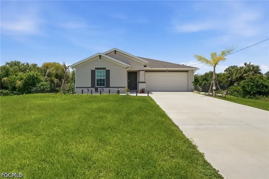 184 Peerless Street, Lehigh Acres, FL 33974 - #2