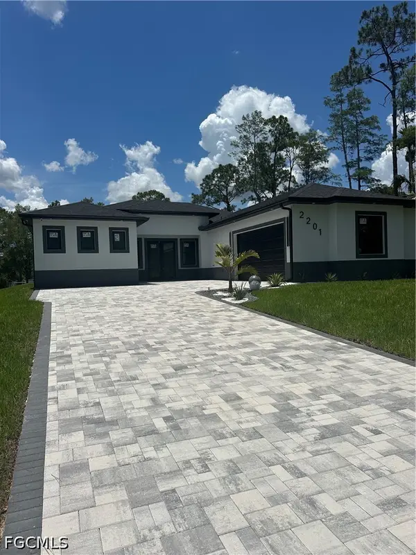 2201 Jackson Avenue, Alva, FL 33920