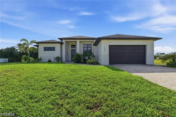 1813 NW 37th Place, Cape Coral, FL 33993