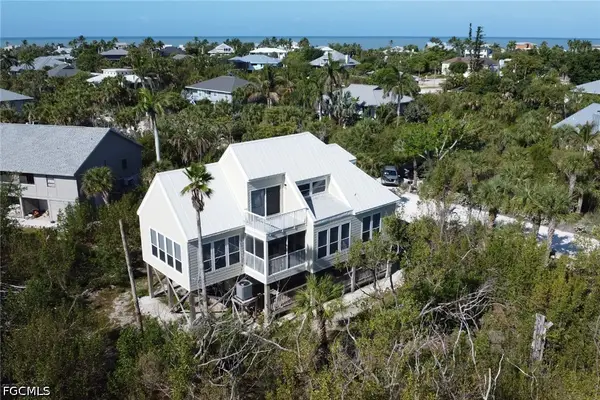 4452 Gulf Pines Drive, Sanibel, FL 33957