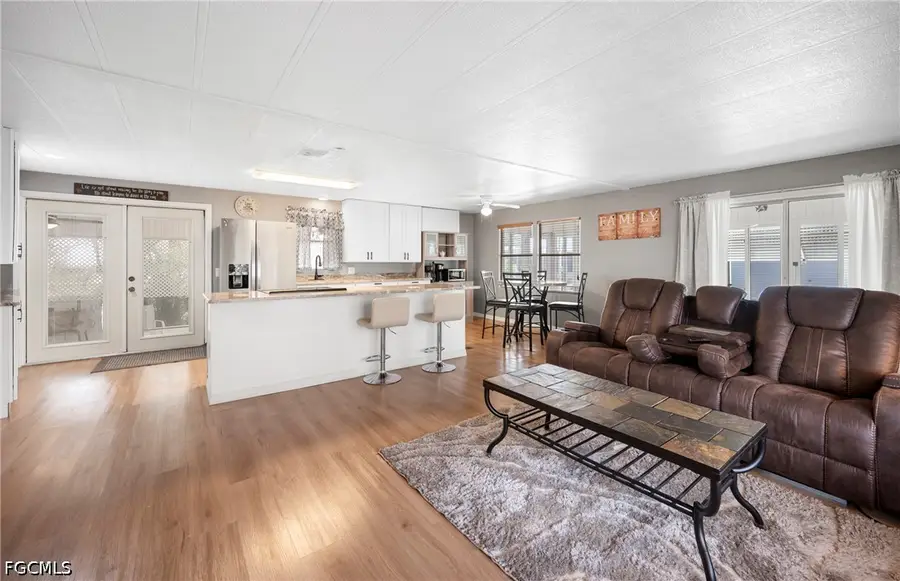 138 Lexington Avenue, Fort Myers, FL 33908 - #3