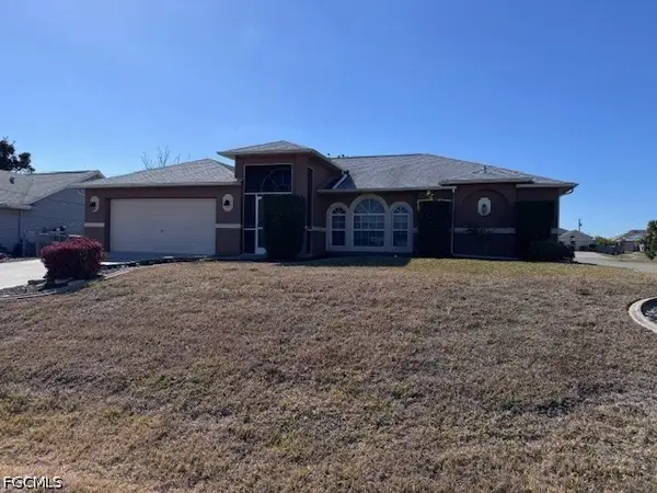 1230 NE 5th Avenue, Cape Coral, FL 33909