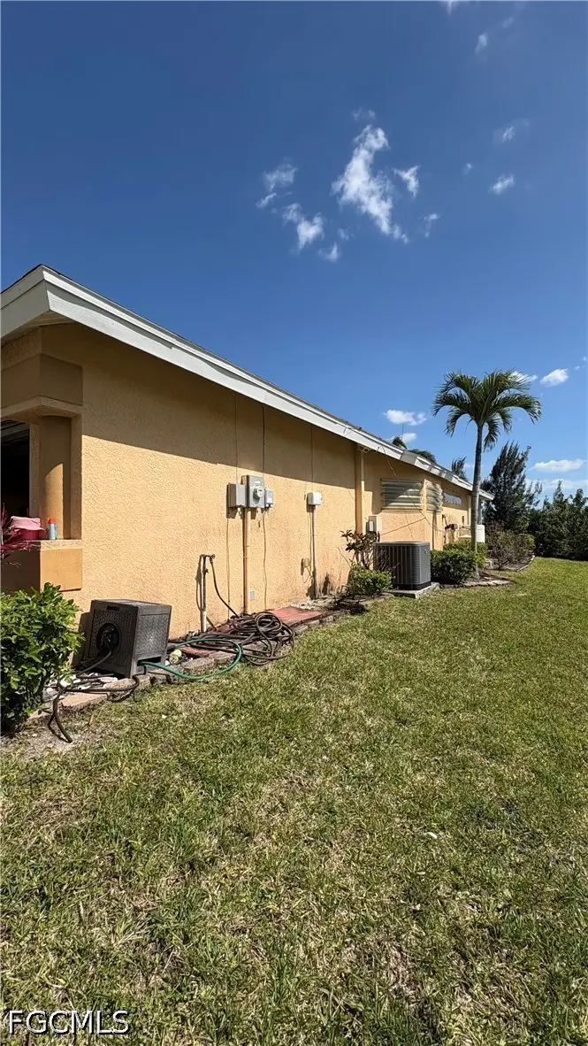2810 NW 14th Terrace, Cape Coral, FL 33993 - #2