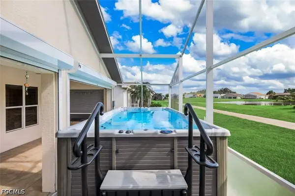 17740 Pineapple Palm Court, North Fort Myers, FL 33917